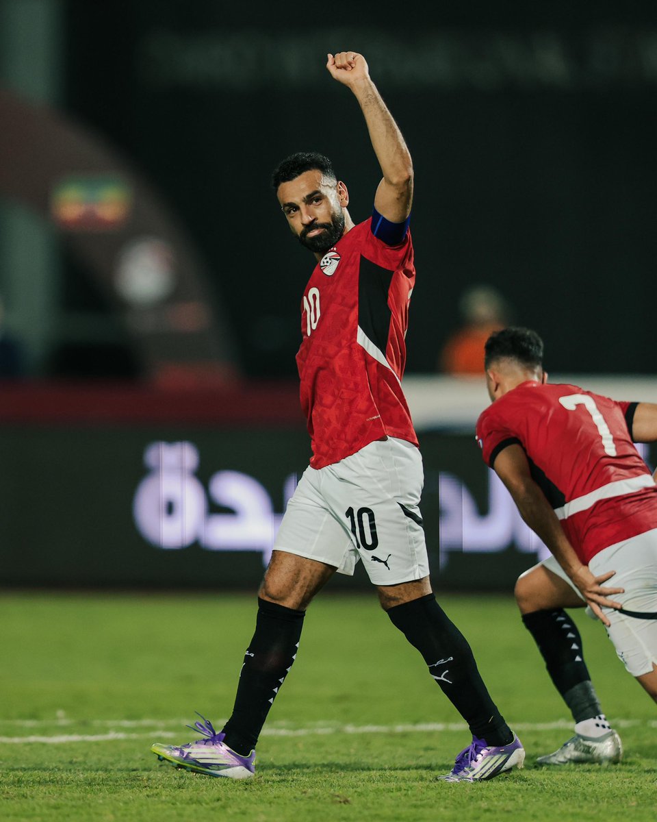 نهاية المباراة:

🇪🇬 مصر 2-0 إثيوبيا 🇪🇹 

⚽️ محمد صلاح سجل هدف.