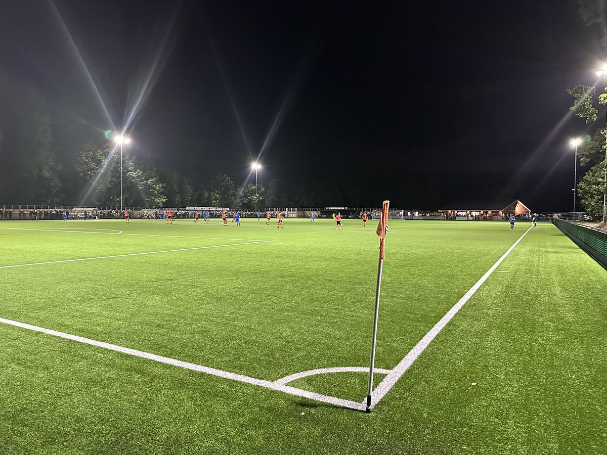 Game 30 of 25/26
Ground 546
Friday Night Football at <a href="/EuxtonVillaFC/">EuxtonVillaFC (P)</a>. Can see the club is developing well and always good to see a club do a programme and pin badge. Pin badge only £2.50 as well! #groundhop #groundhopping