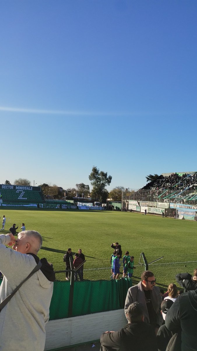 FINAL DEL PARTIDO 

#SanMiguel 1 (Dening) #Almagro 1 (Axel Rodríguez)

#PrimeraNacional