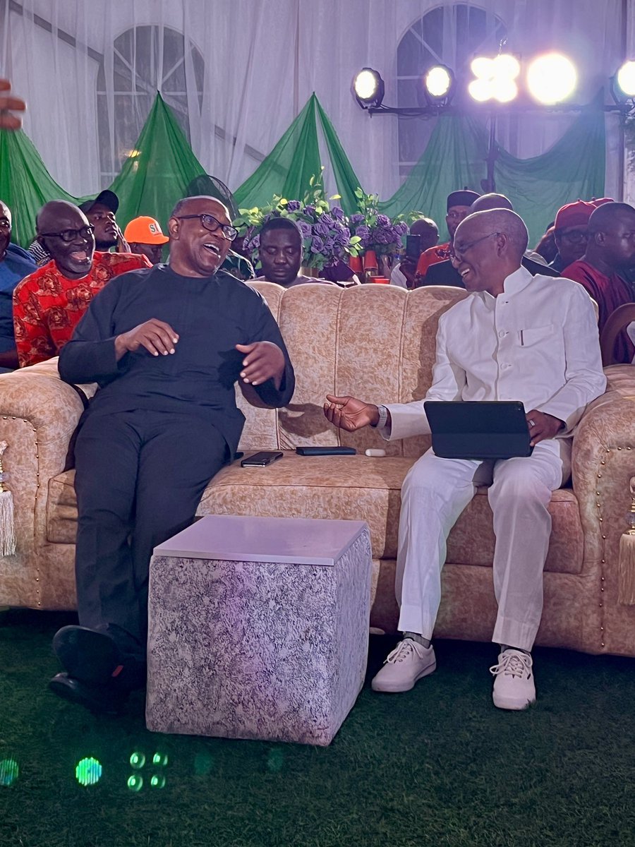 GeneralSnow_'s tweet image. Saint Obi😇 
Na 
El-Rufai di Aso 🙏