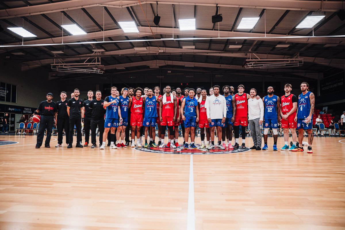 RidersBball's tweet photo. A yearly tradition. Good luck on the rest of your travels @USASelectBBall 🤝🇺🇸 https://t.co/KZGcONsMRA