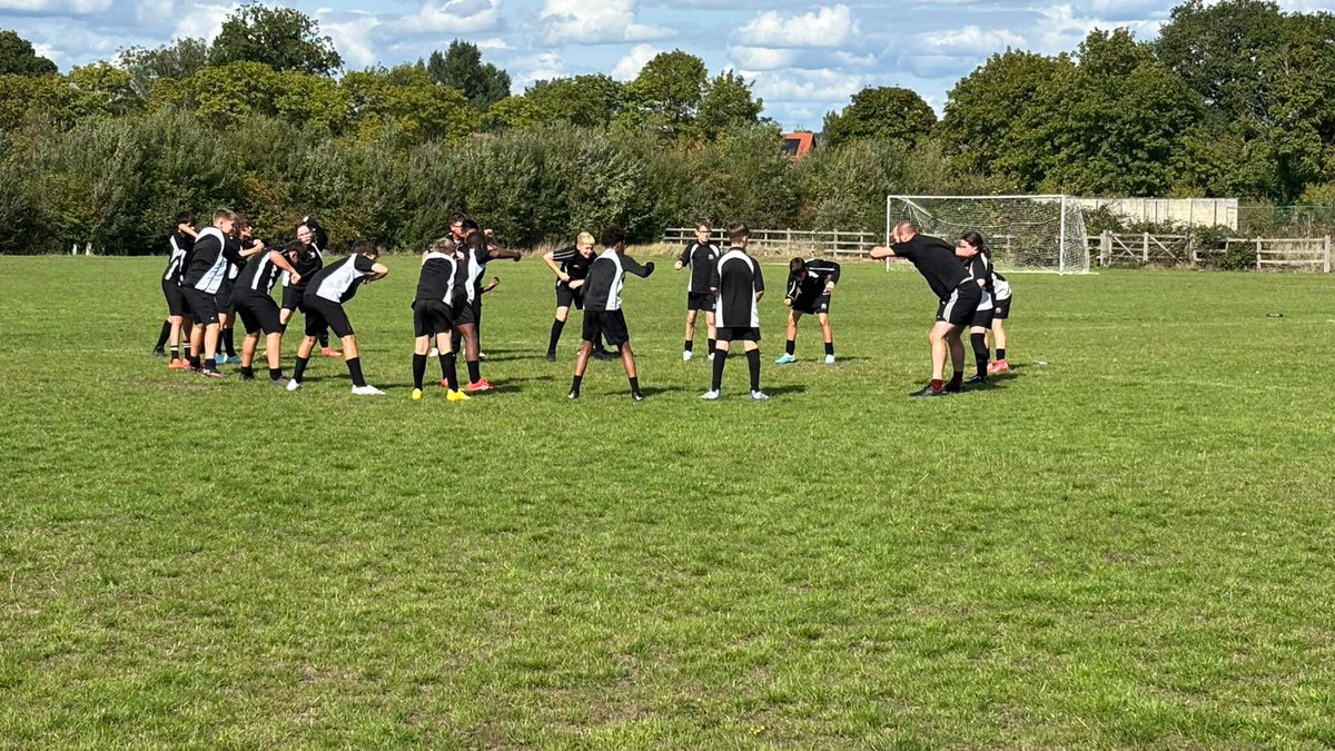 #PEDept: An Outstanding effort by Year 7 this week, with over 170 students attending Sports sessions in the first two days.

#WeAreBohuntWokingham