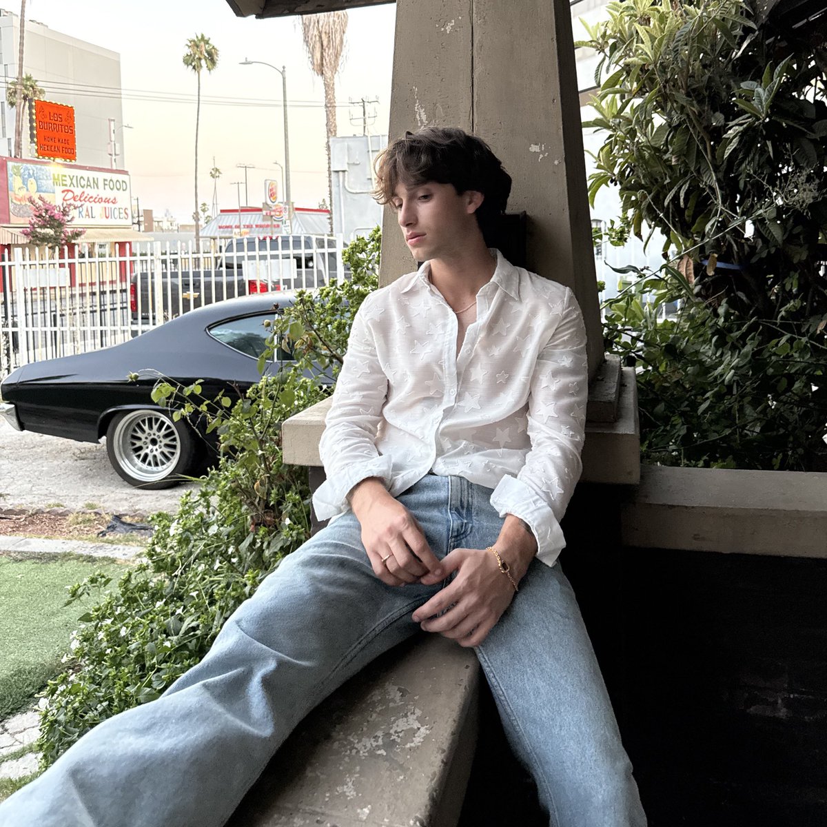 johnnyorlando's tweet image. 1 week of “what I am” &amp;lt;3 Thanku so much for all the love it’s been so cool to see all of you talk about what this song makes you think and feel. Listening to music is soooo personal and vulnerable at times and it means so much that you would share it with me&amp;lt;3 So many of my…