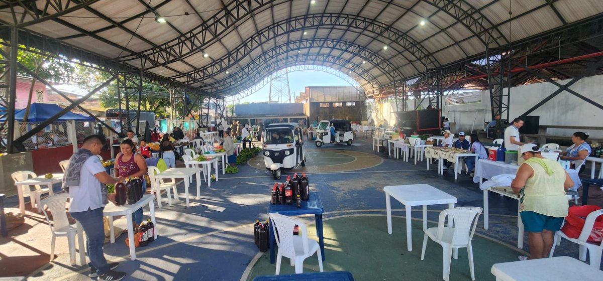Ejercito_Div6's tweet photo. 🤝 El Batallón de Apoyo de Acción Integral y Desarrollo N.° 6, en apoyo a la #BR27 y al #BAACA27, acompañó el mercado campesino en el coliseo de Puerto Caicedo.

🌱 Con animación y apoyo logístico, nos unimos a esta iniciativa de la Alcaldía y @SENAComunica para impulsar el comercio directo, generar empleo y fortalecer el campo. 🇨🇴