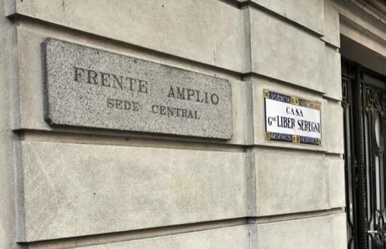 📃 | Declaración del Secretariado Ejecutivo del Frente Amplio.

Frente a los trágicos hechos ocurridos recientemente, expresamos nuestra solidaridad con la familia de las víctimas y reafirmamos nuestro compromiso con la lucha contra toda forma de violencia.

🔗 Declaración