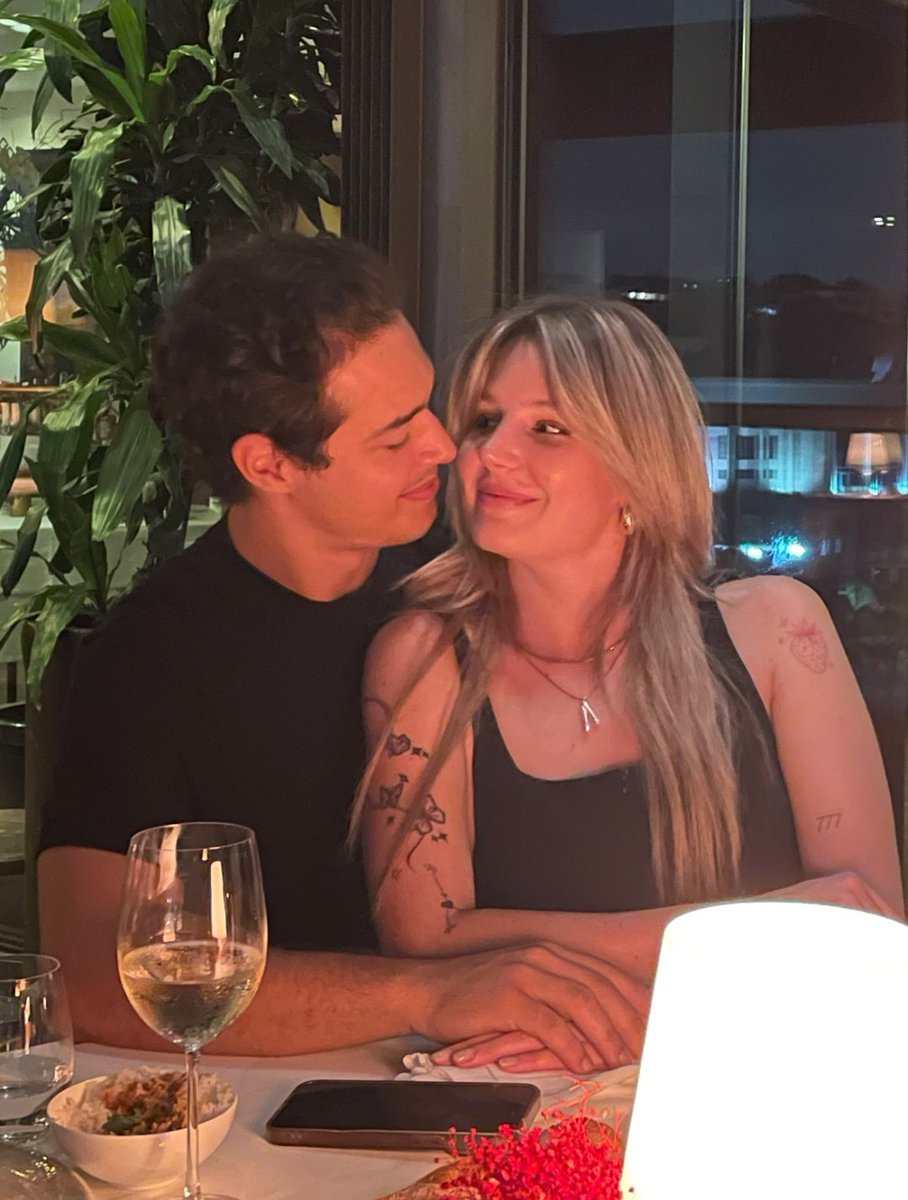 icesthing's tweet image. bir gün sizde böyle olucaksınız inanıyorum zeynep ve ates🙏🏻🙏🏻