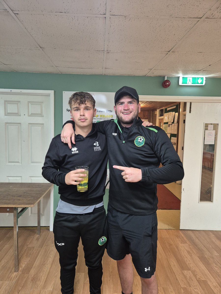 Staplegrovefc's tweet photo. 1sts win 2-0 v @ChardTownFC
Goals;
@BBidgway β½οΈ
B.Kearley β½οΈ
MOTM - Blake Kearley with a goal and an assist πͺπ»π₯
Solid performance from the team! πππ
#UTG #PointsintheBag π² https://t.co/XCnzUvqPLi