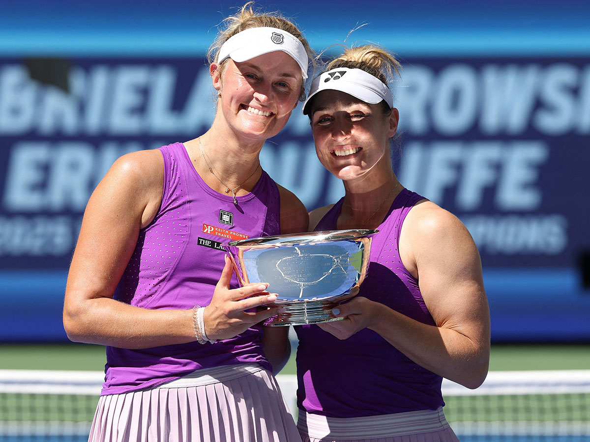 QNAEnglish's tweet photo. Dabrowski and Routliffe Win #US_Open Women's Doubles Title
#QNA_Sports
https://t.co/7s5NyLTgQa https://t.co/0REsKw2ezz