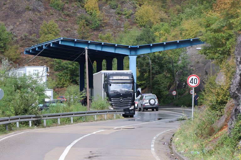 Poljoprivredni blokada tweet media