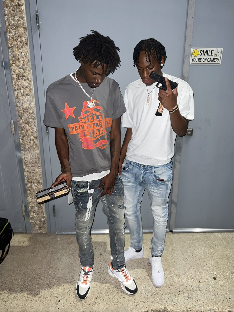 Richoffpercssl's tweet photo. Gon give a Nihh a la follow🥲 https://t.co/DPhFuoyYqF