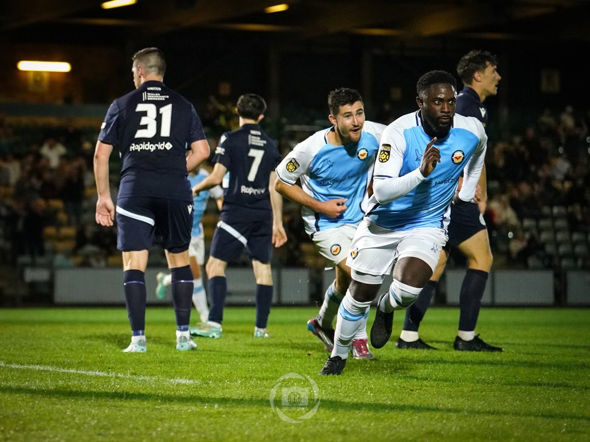 Sideline Snaps tweet media