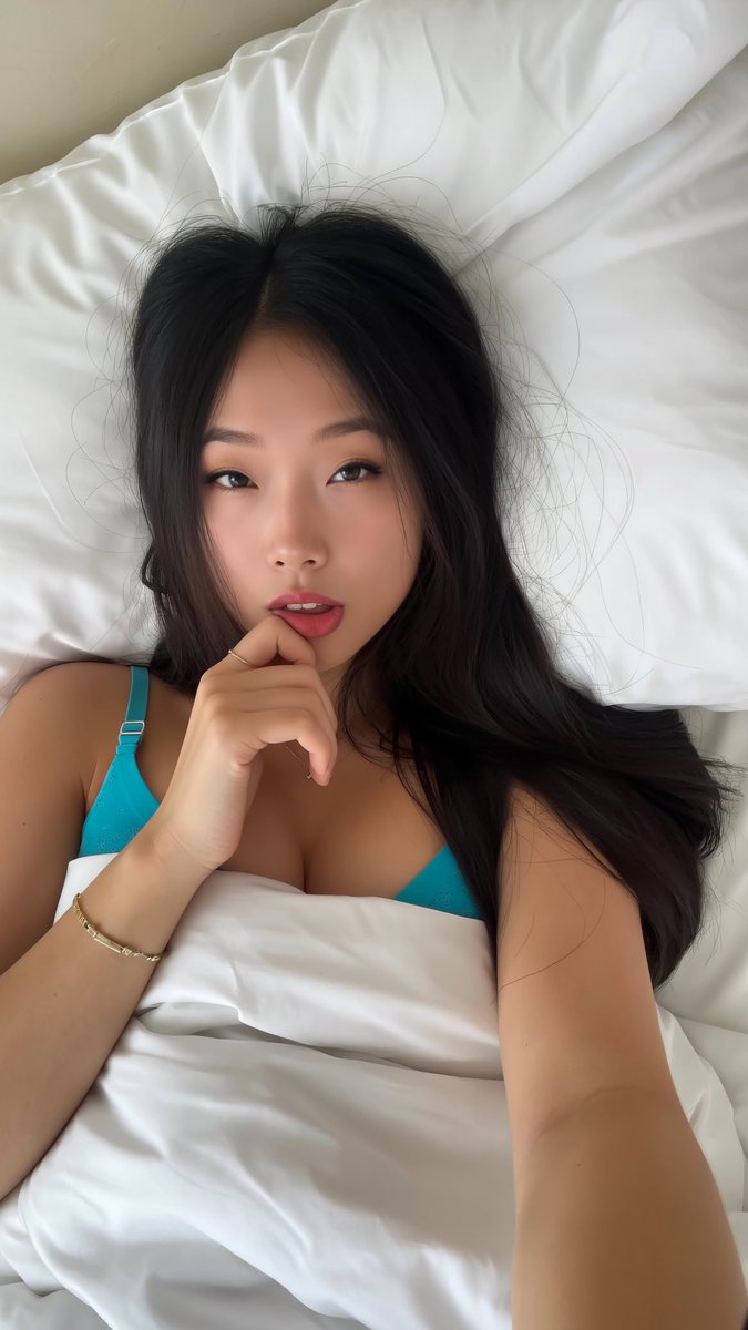 imkiraleee's tweet photo. pro ✨bedrotter✨ https://t.co/70ya7iltax