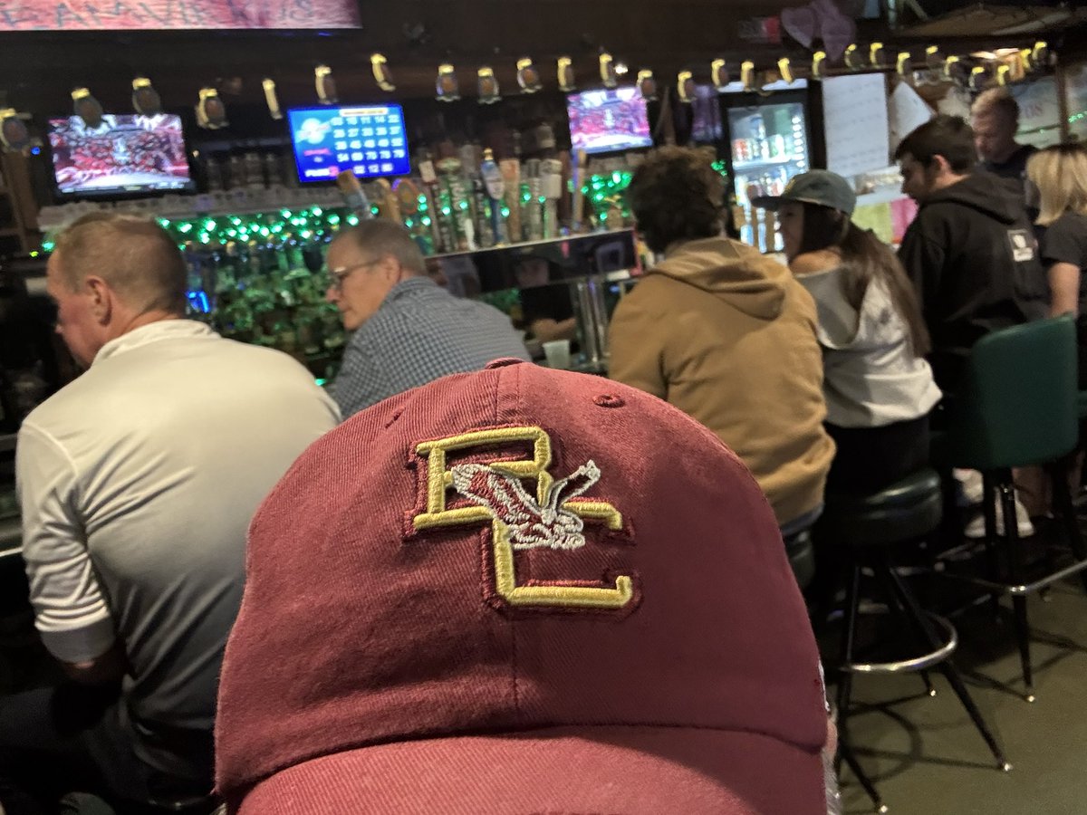 At Crunchy’s - so far four different MSU fans / people have come up and introduced themselves and have been kind. No a-holes so far. 

Don’t mistake twitter for people.