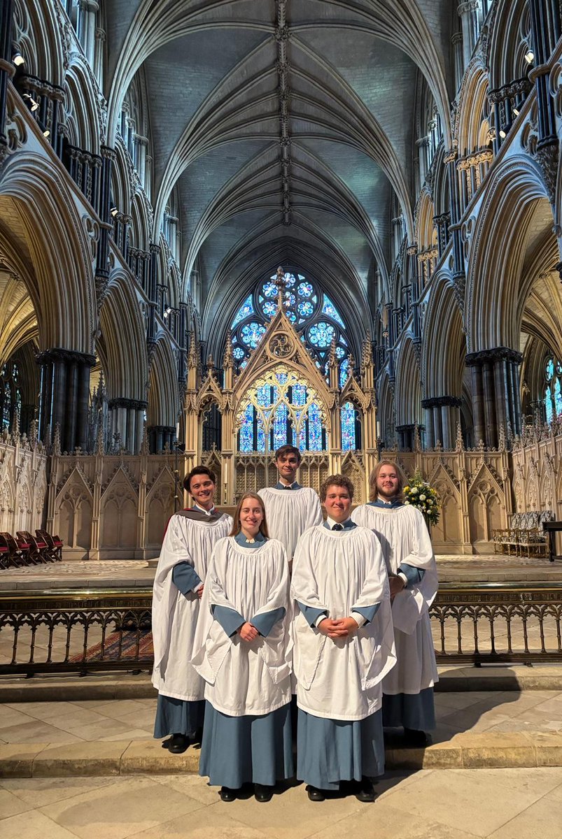 Welcome to our Choral Scholars for 2025-26!