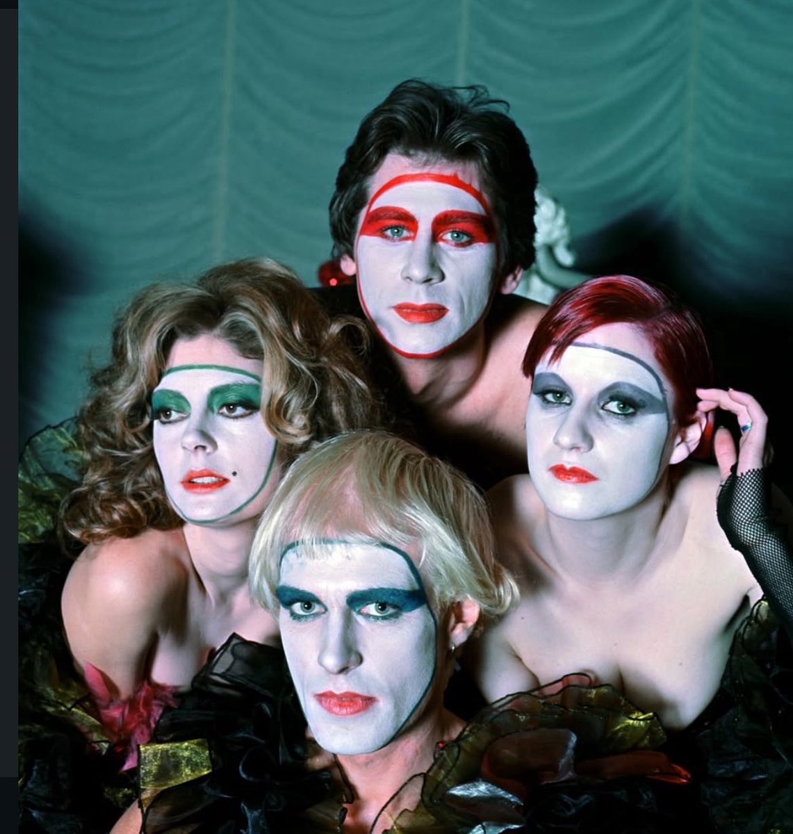 elaine_stritch's tweet image. me and the girls this weekend