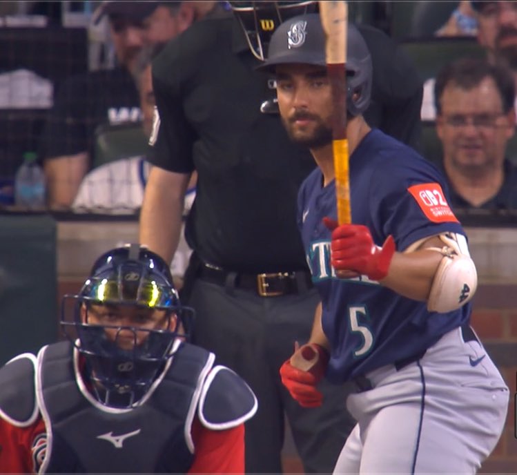 a hundred thousand angels all singing in perfect harmony