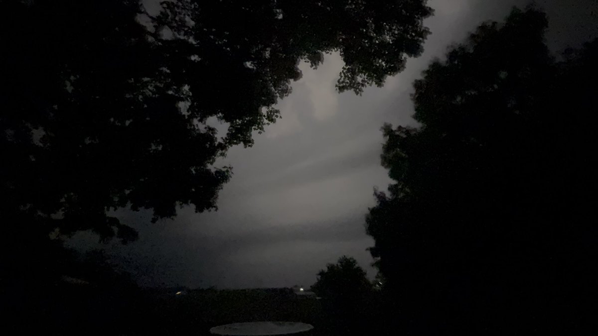 OddballWX tweet media