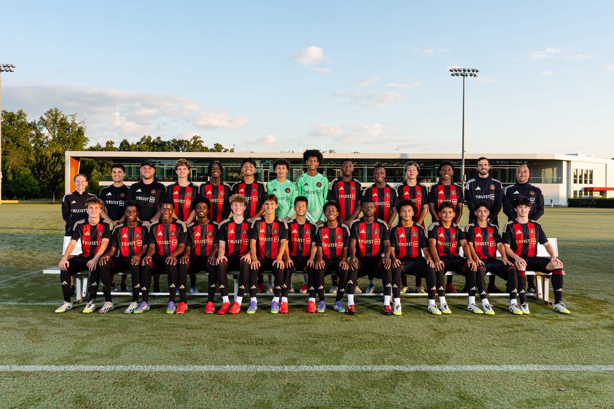 Will Bates tweet media