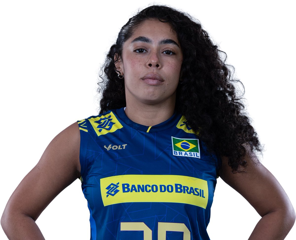 ⚡️ Marcelle: 

“Estou muito feliz por viver tudo isso na seleção. É um sonho. As meninas me acolhem. O Zé também me passa confiança, o que deixa tudo mais leve. Esse Mundial veio para fazermos história. Espero conseguir o ouro junto com a equipe. Sabemos que jogar contra a Itália