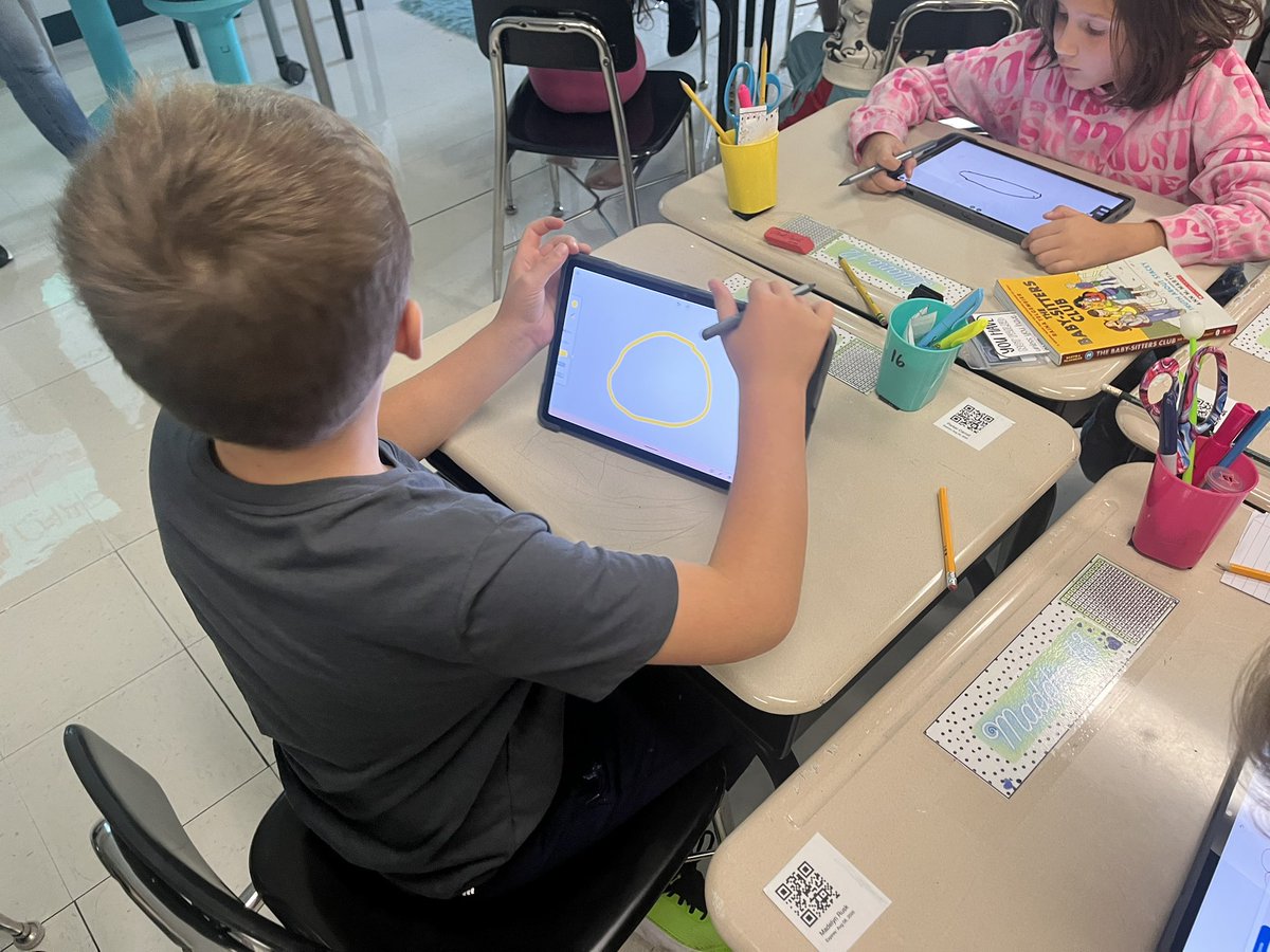 Mrs. Szczurek tweet media