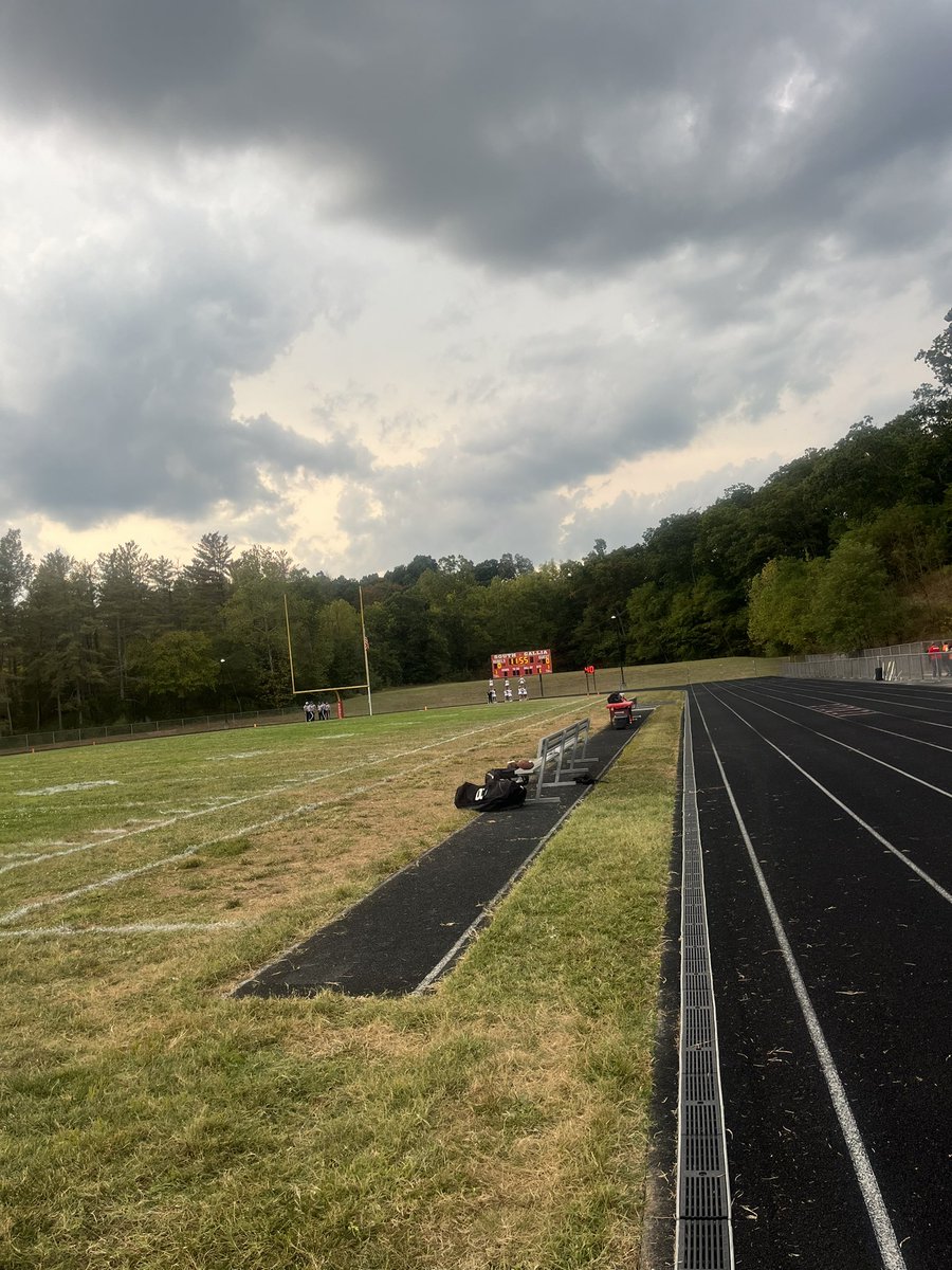 Week 3 is here!

My man <a href="/SethLeemedia/">Seth Lee</a> will have live updates from tonight’s TVC-Hocking SOC-I clash between the Eastern Eagles and South Gallia Rebels.

Also stay tuned for tonight at 11:30 pm for <a href="/JackZMedia/">Jack Zwiezinski</a> full recap of tonight’s contest!

#BringGlory
