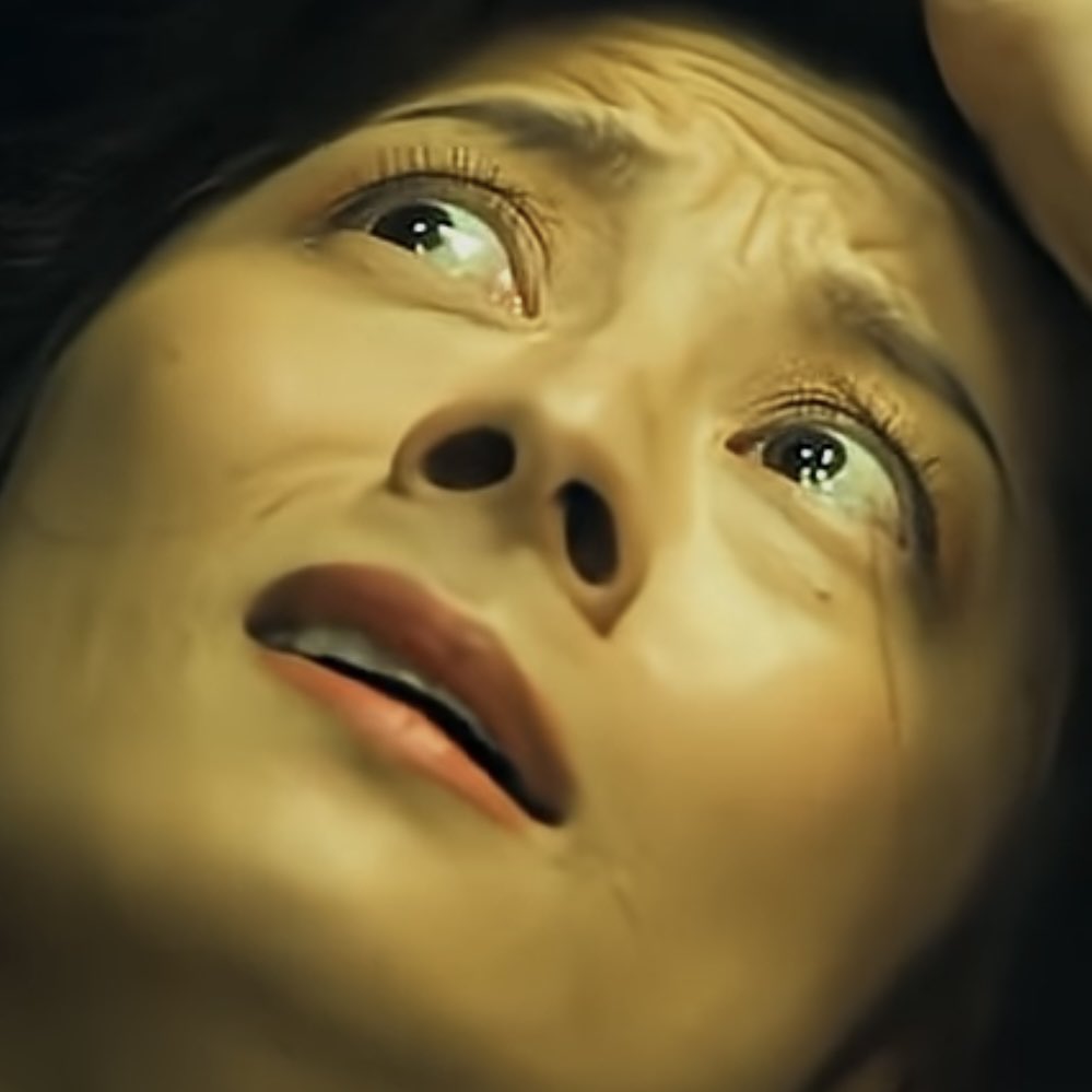 fragilegod's tweet image. 良い表情、良い鼻。
 #鼻フェチ
 #nosefetish
 #小池栄子