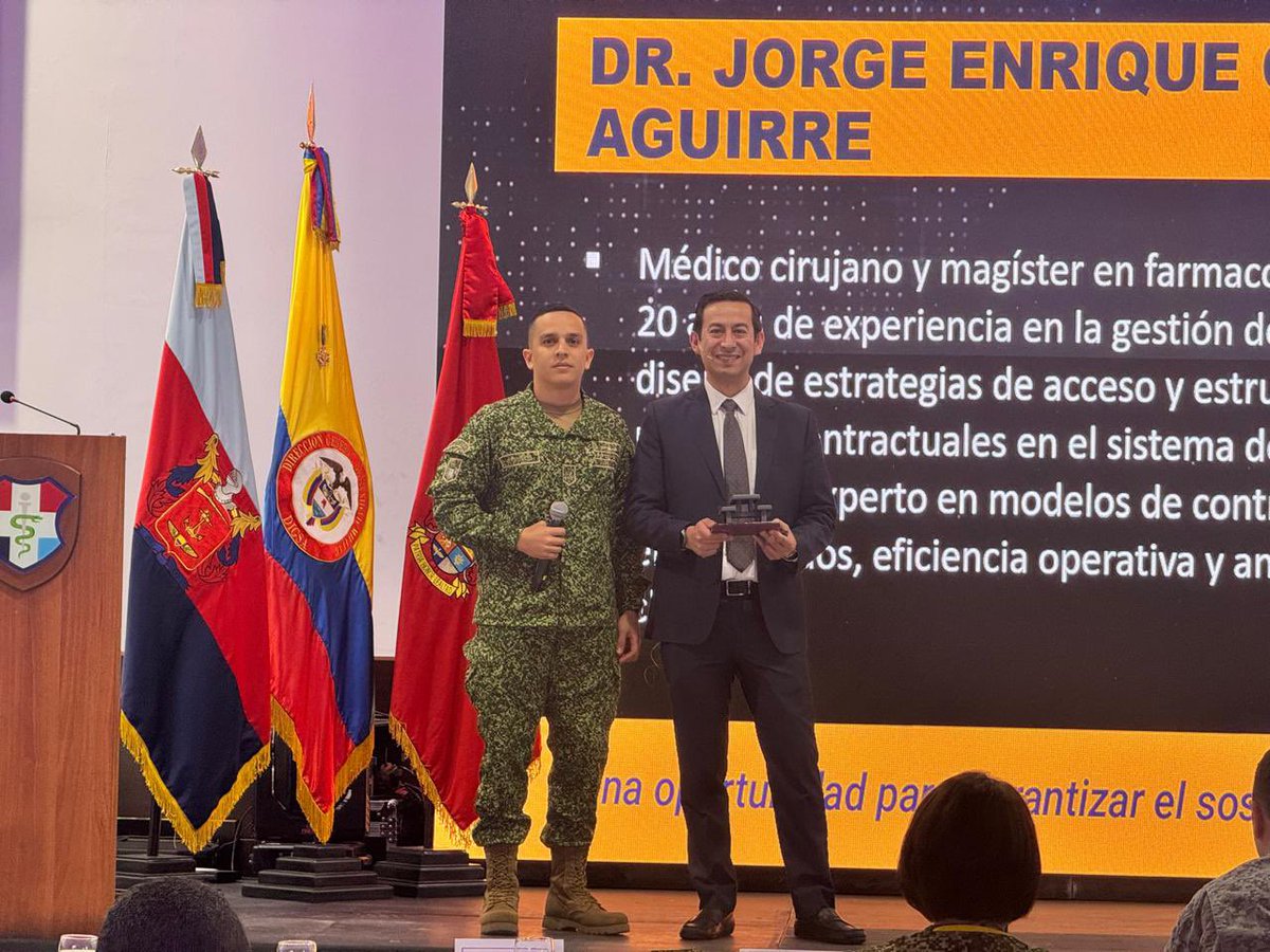 Con éxito culminó el 3er Congreso Nacional de Actualización en Sanidad Militar.
La <a href="/ArmadaColombia/">Armada de Colombia</a> se destacó con expositores de alto nivel y la activa participación de su talento humano en salud. ⚓️🇨🇴✨

Seguimos generando impacto en pro del bienestar de nuestros usuarios 💙