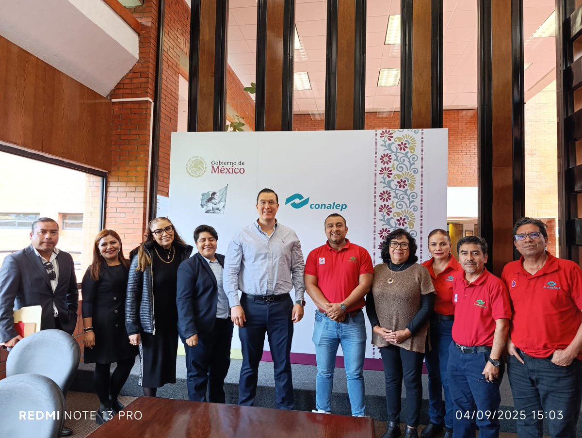 SUTDCEO1's tweet photo. 📍 Metepec, Edomex | El Comité Ejecutivo del #SUTDCEO sostuvo una reunión con autoridades nacionales del @Conalep_Mex para dar seguimiento a sus demandas contractuales de los docentes del CONALEP en el estado de #Oaxaca.
#JusticiaLaboral #Conalep https://t.co/CwwhXi8bhA