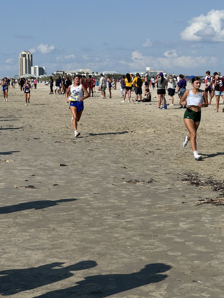 Robinson Rockets XC/Track and Field tweet media