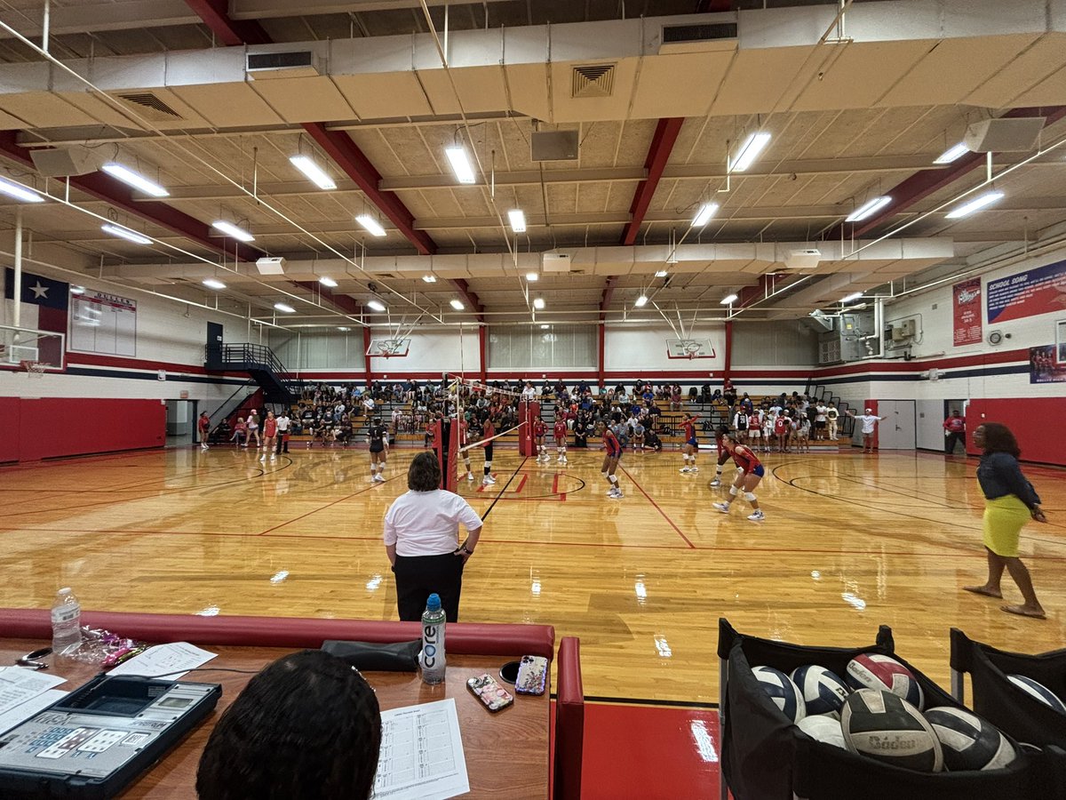 Dulles Athletics (@dhsathletics550) on Twitter photo District opener for the Lady Vikings vs Austin!! Letβs gooo! πππΌ π₯ <a href="/FBISDAthletics/">Fort Bend ISD Athletics</a> <a href="/DullesVball/">Dulles Volleyball</a> District opener for the Lady Vikings vs Austin!! Letβs gooo! πππΌ π₯ <a href="/FBISDAthletics/">Fort Bend ISD Athletics</a> <a href="/DullesVball/">Dulles Volleyball</a>