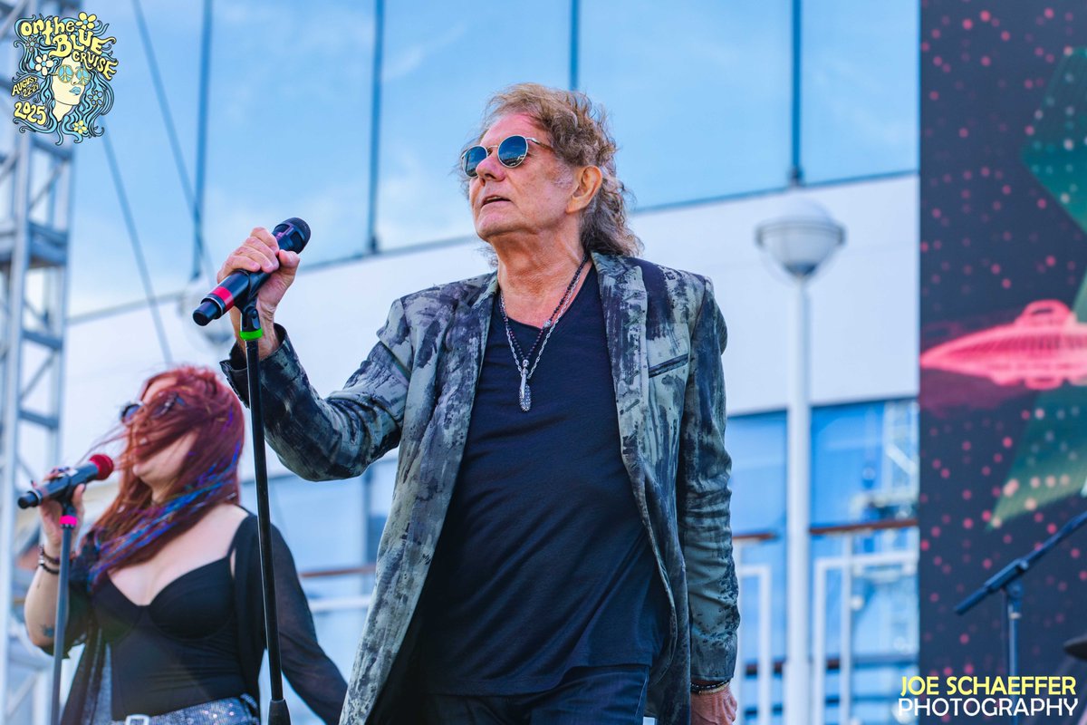 StarshipControl's tweet image. Had a blast rocking On The Blue Cruise 2025 last week!
📸: Joe Schaeffer Photography

#starship #classicrock #80s #concert

#starship #classicrock #80s #concert