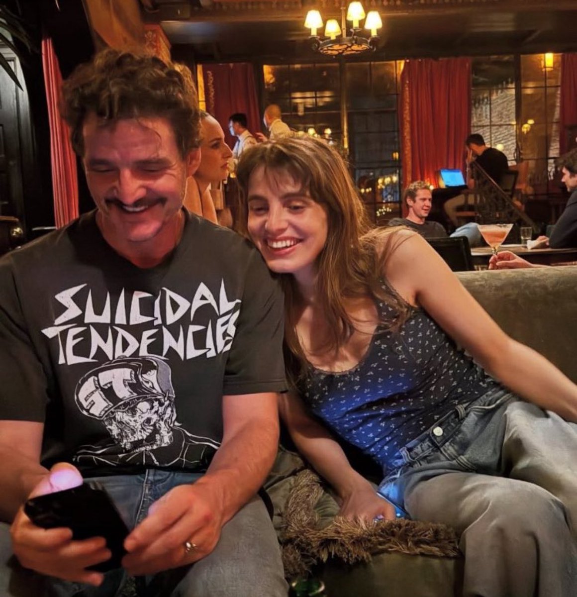 aavaispunkk's tweet photo. stfu they're so cute. his smile could cure pandemics btw https://t.co/HZRJCpJ5Fy