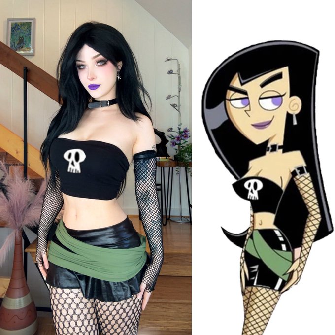 Sam from Danny Phantom 🥴🖤💚 https://t.co/atv3jAZwgh