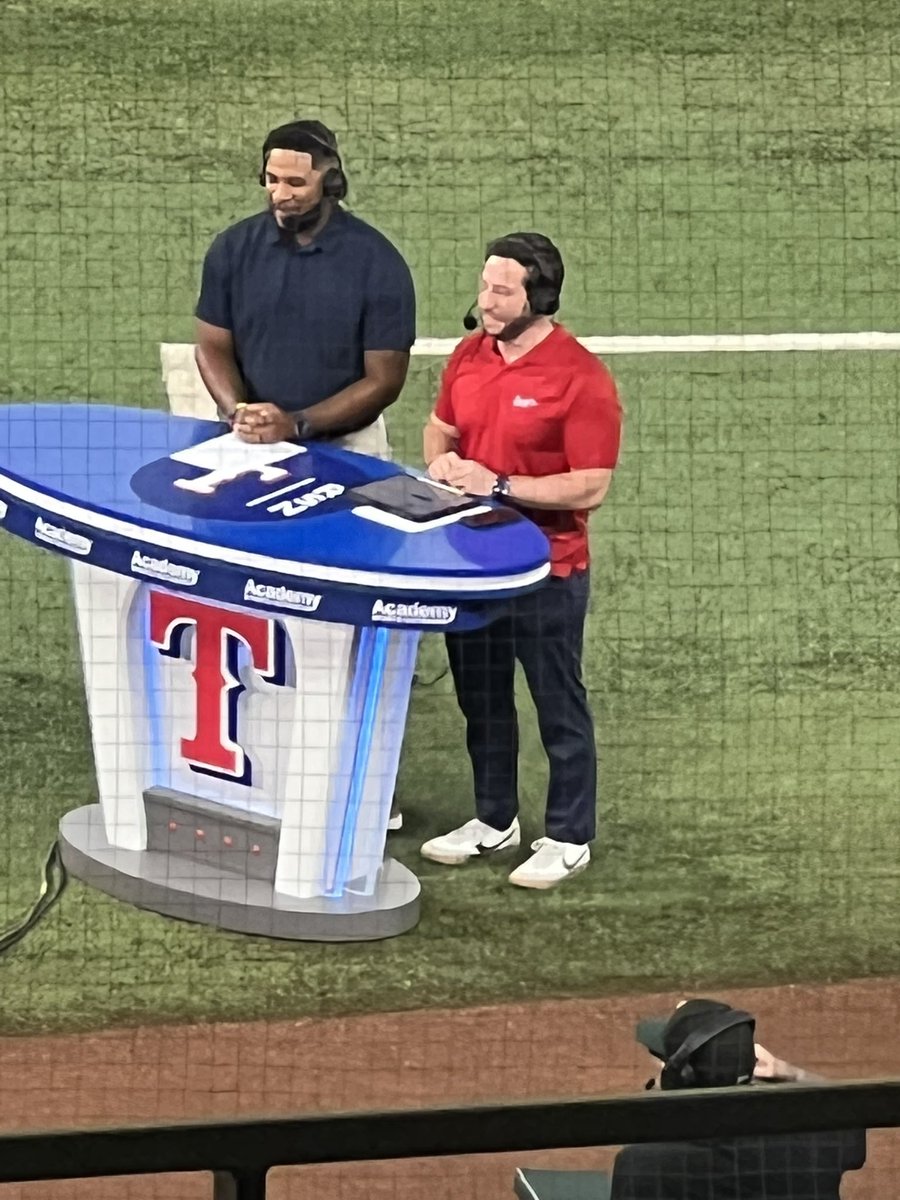 Cool to see the master at work. <a href="/JaredSandler/">Jared Sandler</a>