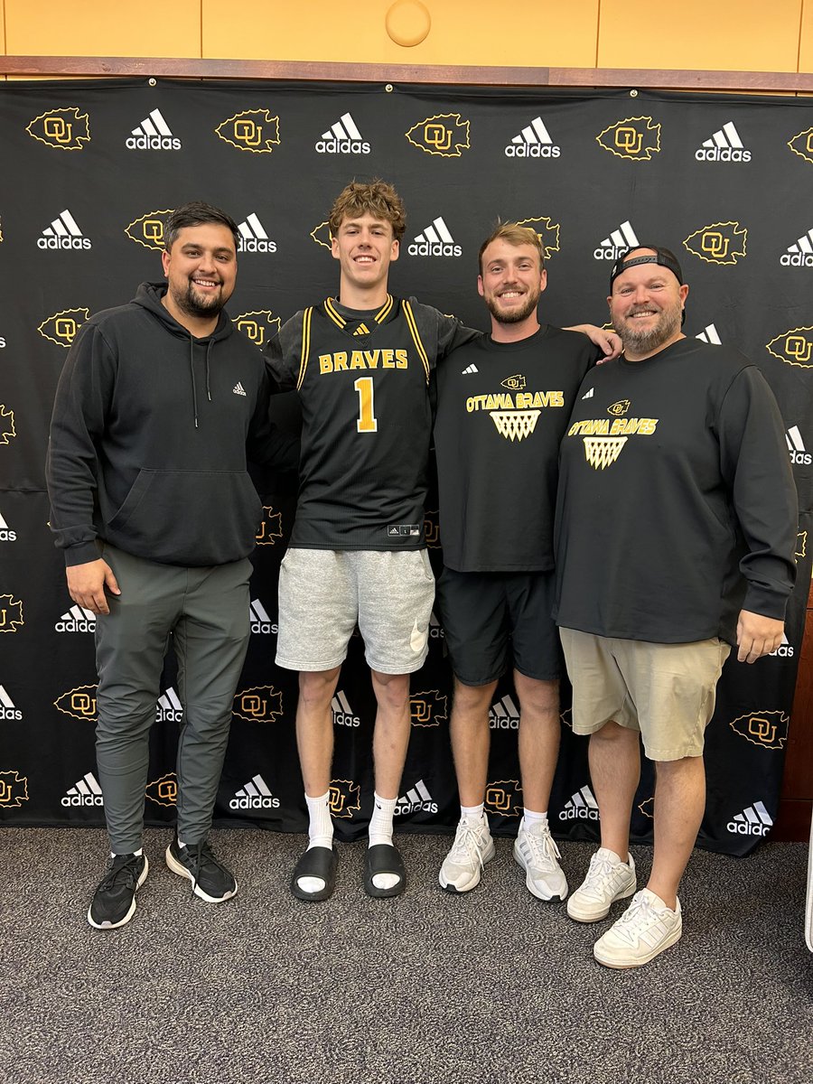 Heustin Stroops (@heustinstroops) on Twitter photo After a great workout and visit with <a href="/JamieBatish/">Jamie Batish</a> <a href="/CoachHLewis/">Hunter Lewis</a> <a href="/Coach_EPhillips/">Erik Phillips</a> I’m thankful to receive an offer to further my academic and athletic career <a href="/braveshoops/">Ottawa Men's Hoops</a> After a great workout and visit with <a href="/JamieBatish/">Jamie Batish</a> <a href="/CoachHLewis/">Hunter Lewis</a> <a href="/Coach_EPhillips/">Erik Phillips</a> I’m thankful to receive an offer to further my academic and athletic career <a href="/braveshoops/">Ottawa Men's Hoops</a>