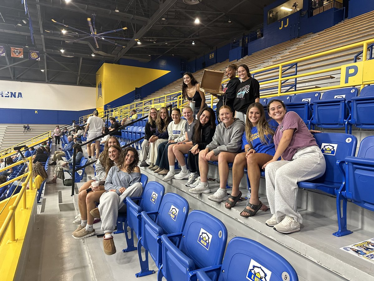 Kelly Wells (@coachkellywells) on Twitter photo <a href="/MSUEagles/">Morehead State Athletics</a> <a href="/MSUEaglesVB/">Morehead State Volleyball</a> <a href="/MSUEaglesSoccer/">Morehead State Soccer</a> Great evening at the AAC supporting Eagle Volleyball. SkoEags! <a href="/MSUEagles/">Morehead State Athletics</a> <a href="/MSUEaglesVB/">Morehead State Volleyball</a> <a href="/MSUEaglesSoccer/">Morehead State Soccer</a> Great evening at the AAC supporting Eagle Volleyball. SkoEags!