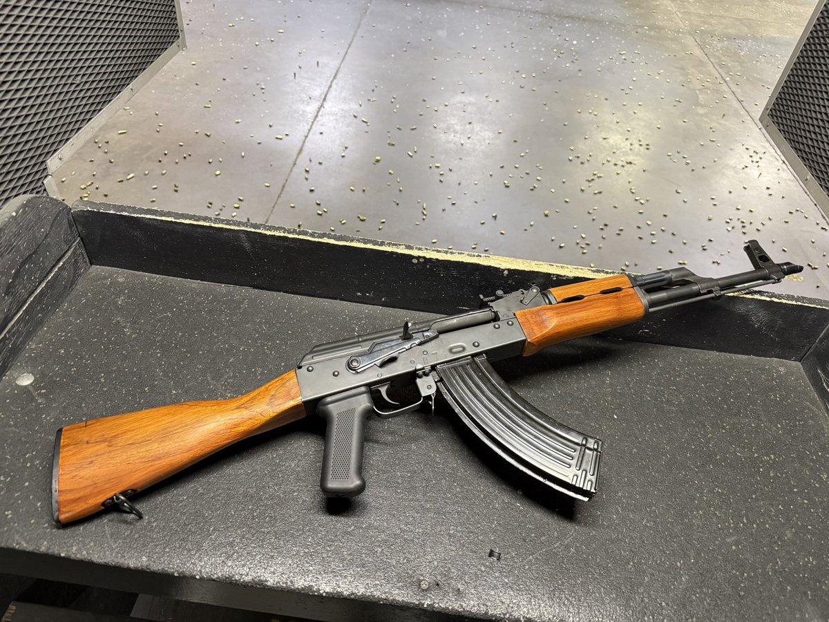 Snowleopard tweet media