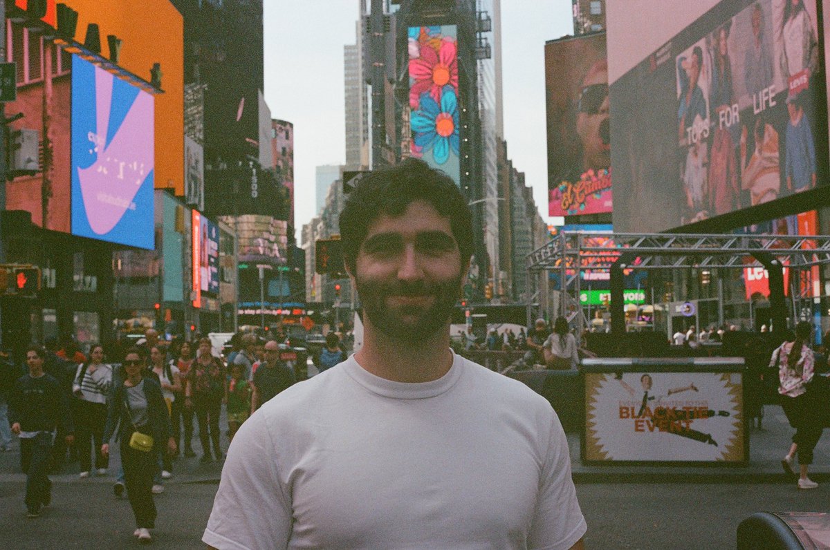 tommydggy's tweet photo. New York City https://t.co/pojXt12AwM