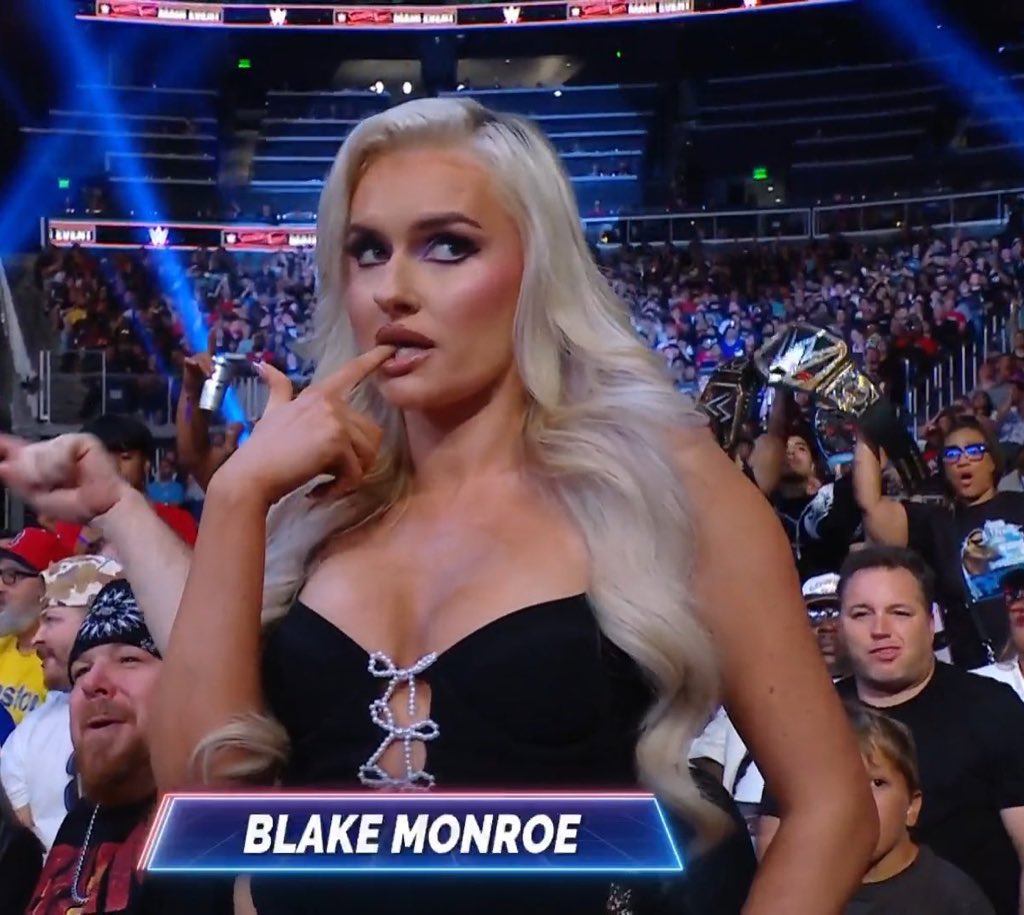 hourly mariah (@hourlymariahmay) on Twitter photo 