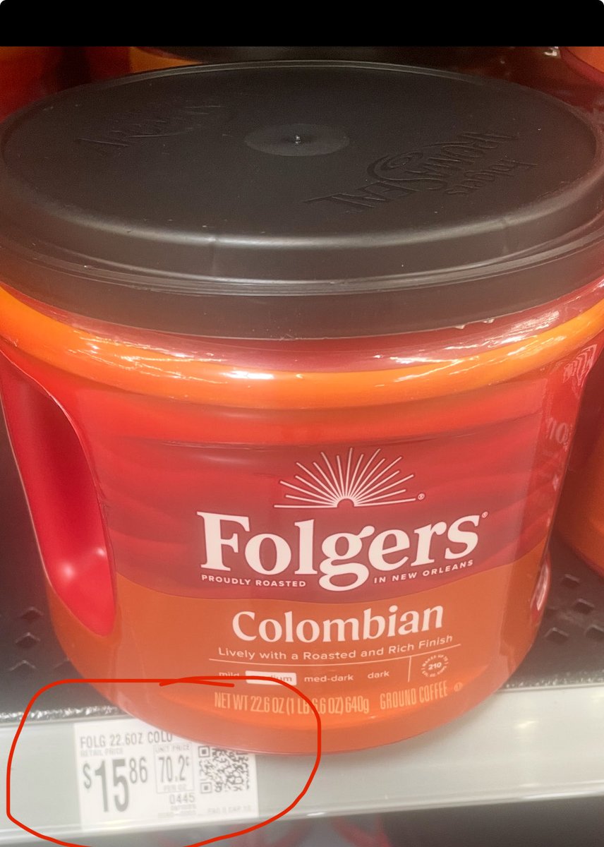 LYaread54481's tweet photo. @LexiMurica @ProjectLincoln You idiot! In January, I paid $7.80 for this coffee, and on August 2, I paid $15.86, more than double the price. Is Biden still president? https://t.co/9aqWd0e7oI