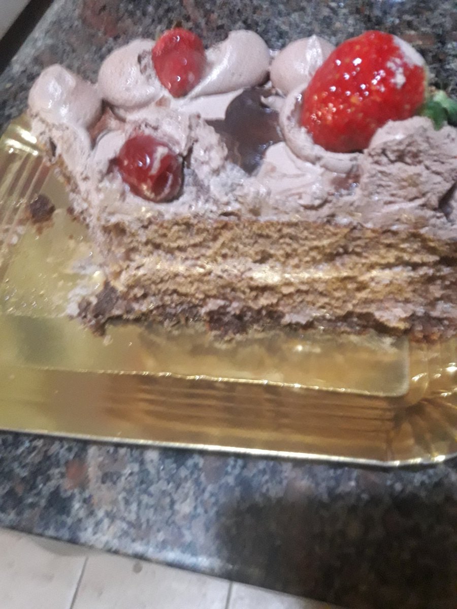 Gra_Simple's tweet image. A ésta hora, desvelada
Va o no va ?