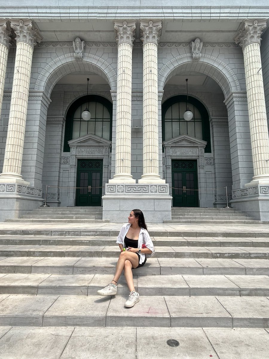 Post a picture where you feel like the main character 🫶🏻