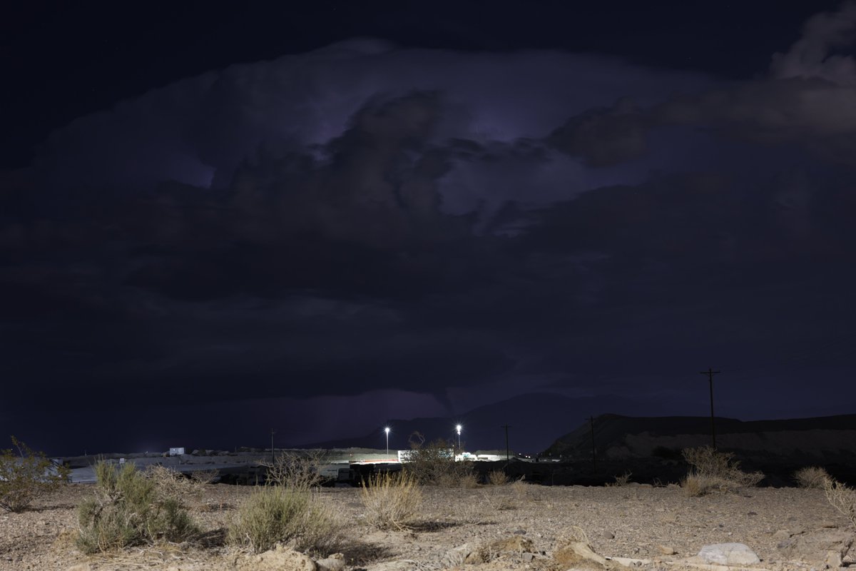 JesseTWx (@nadojuice) on Twitter photo #wxtwitter was this just an slc or land spout thingy #wxtwitter was this just an slc or land spout thingy