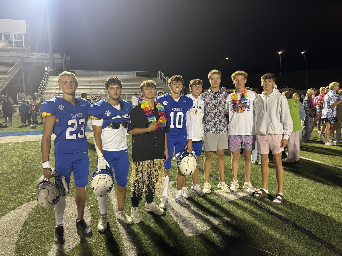 amseylynn's tweet image. All the feels tonight! Great WOGI WIN 27-0. So proud of CDog, … &amp;amp; the Trips are back in action! #strongside #killinit @mcope180