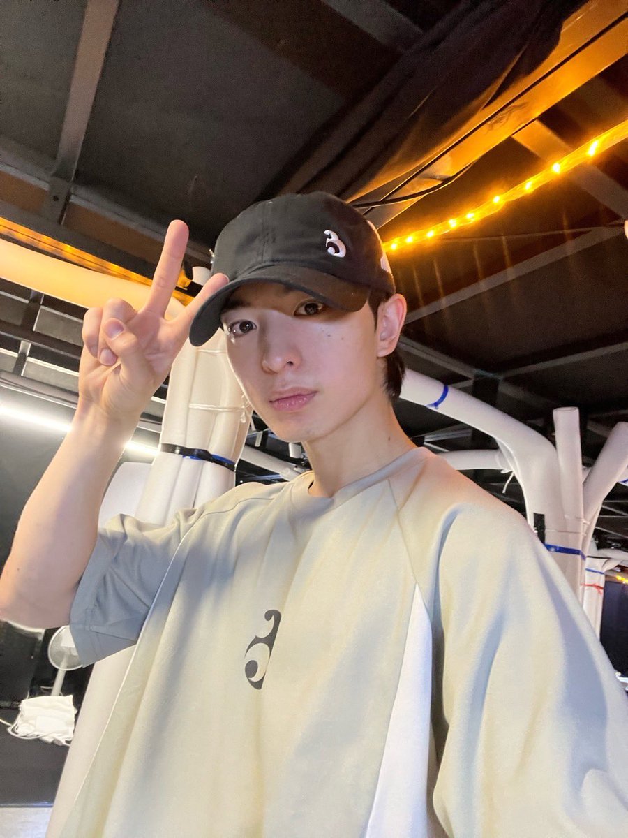 いよいよ。

福井初日🔥

最高のエンターテイメントを
届けるぞ！
いいスタートきれるように
楽しむぞぉ！！

絶賛リハ中🔥

#FANTASTICS
#FLYWITHYOU #BE_FNT
#木村慧人
#慧人の独り言

木村慧人