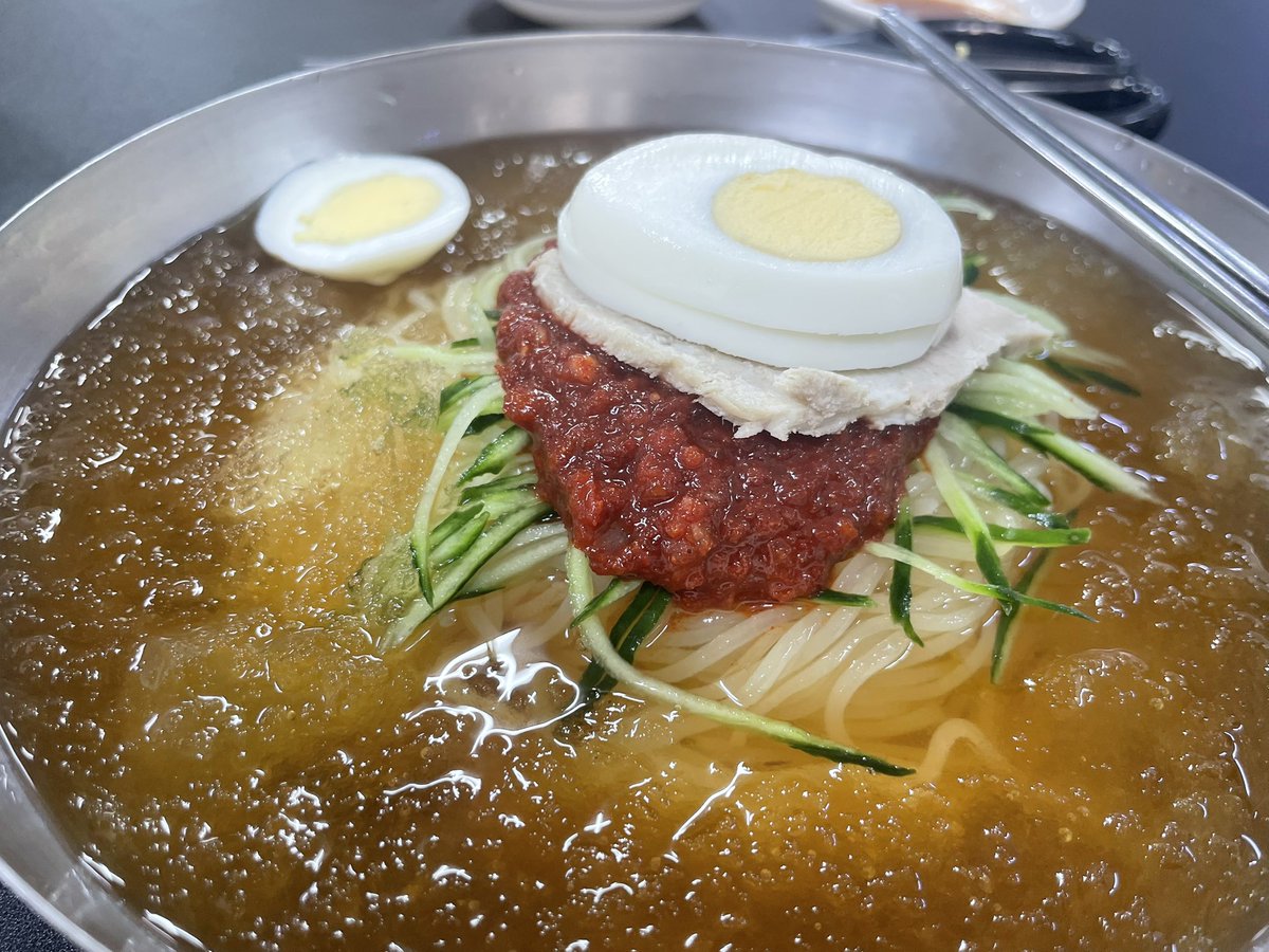 가야밀면.

물밀면 7000원

오늘 점심메뉴. (灬 ＞﹏＜ 灬)