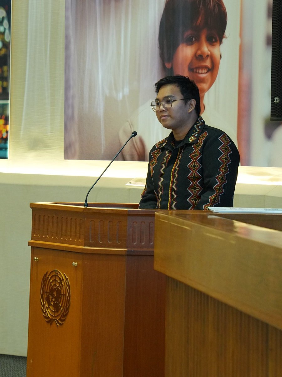 UNESCAP's tweet photo. Meet the changemakers of tomorrow! 💡
As winners of the @ISETS2020 - @UNESCAP #YouthVoice Competition, they proved that bold action and fresh thinking can drive meaningful change.
🔗 Discover more about the event here: https://t.co/fTeqxe6CDQ
#EnergyCom https://t.co/kneS1zO546