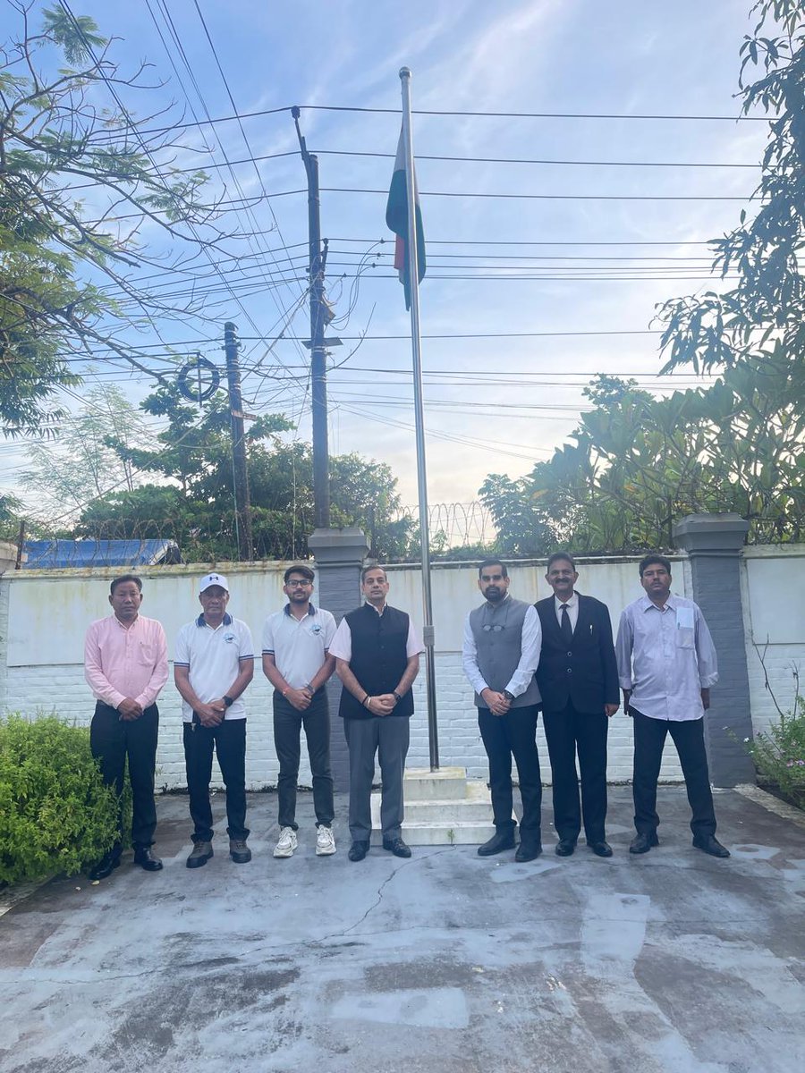 IndiainMyanmar's tweet image. Continuing our engagement with Rakhine. On 5-6 Sep, a team comprising DCM Ashish Sharma, First Secretary Amit Shreeansh &amp;amp; IPGL&apos;s Kathirvelu M visited Sittwe, including KMMTP port and @cgisittwe premises. They also met the Rakhine Transport Minister, Indian diaspora &amp;amp; UN agencies.