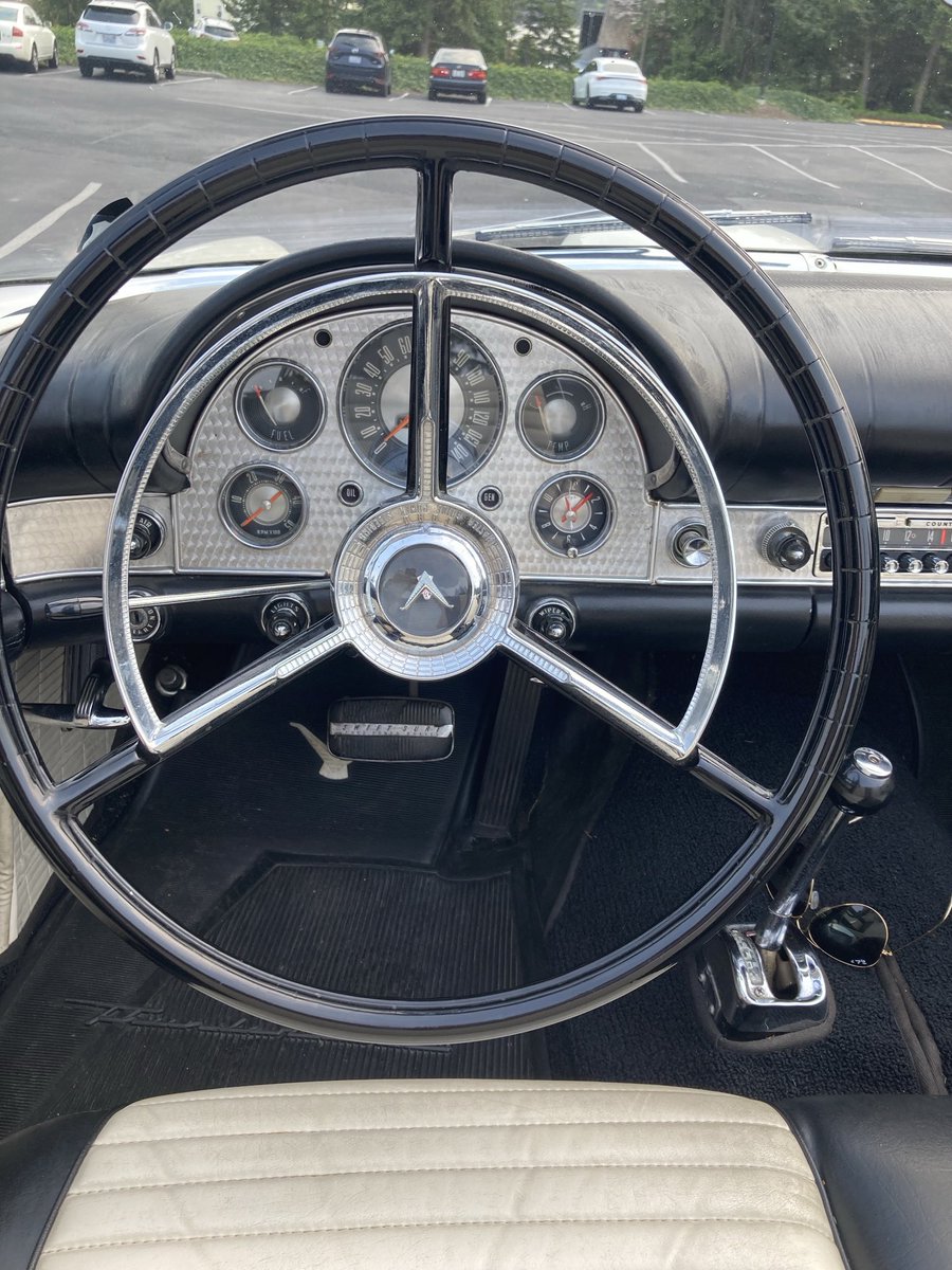 CarspottingG's tweet image. Classic 1957 T-Bird Dash #57Tbird #tbird