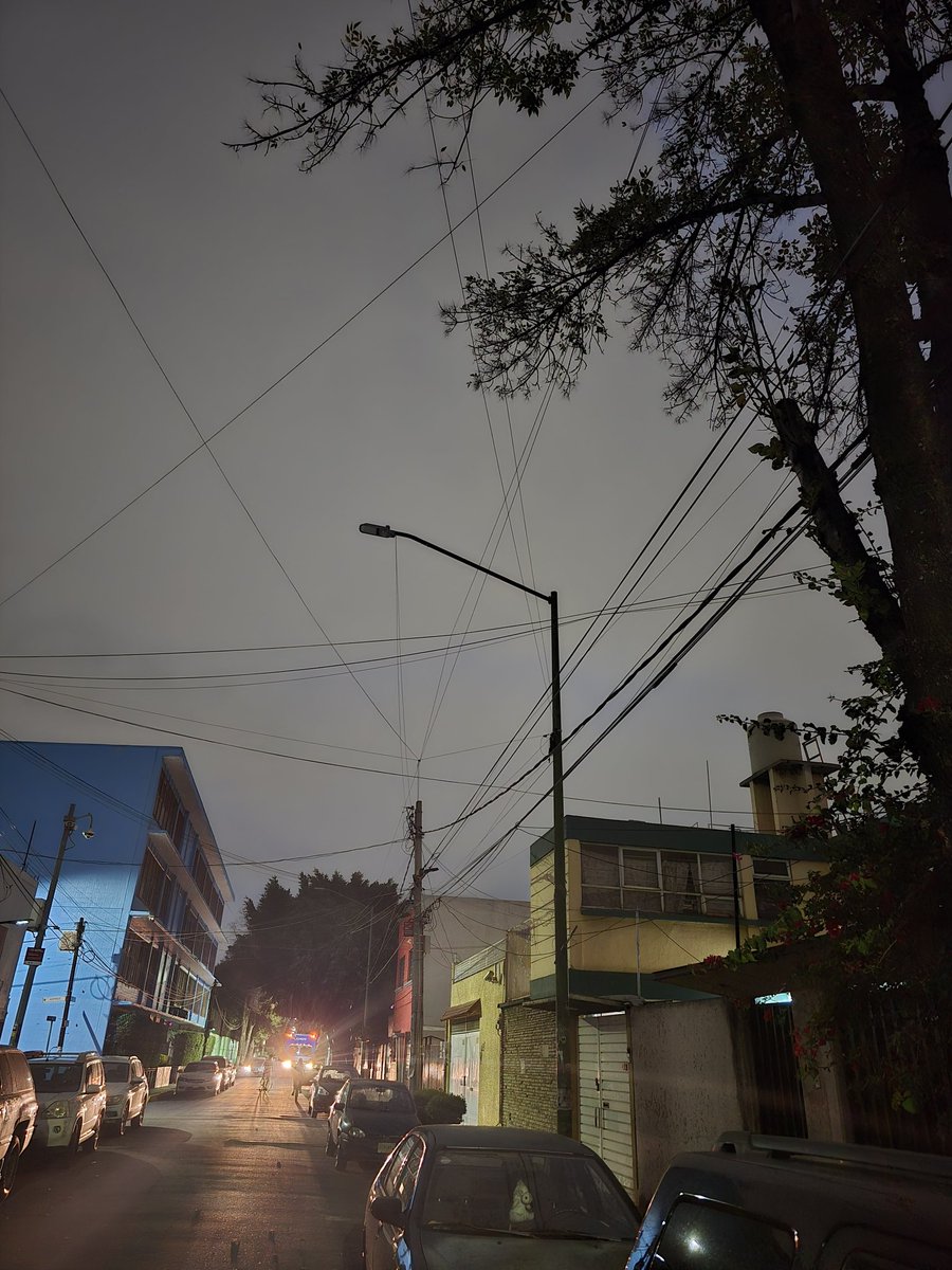 ALTERNATIVO2012's tweet photo. NORTE 87 col sme sin luz @SOBSECDMX @AzcapotzalcoMx https://t.co/kVGG3vIlN7